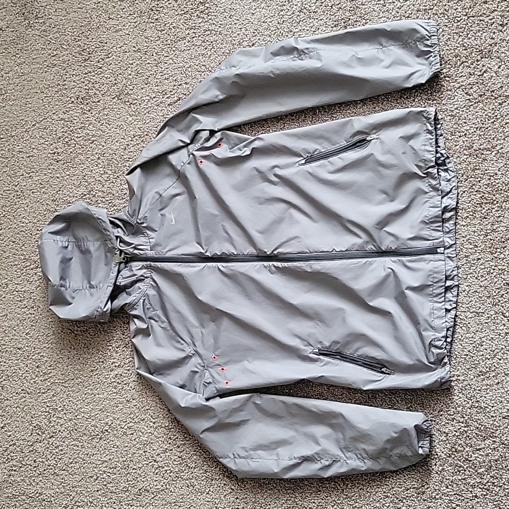 NIKE Kids Windbreaker